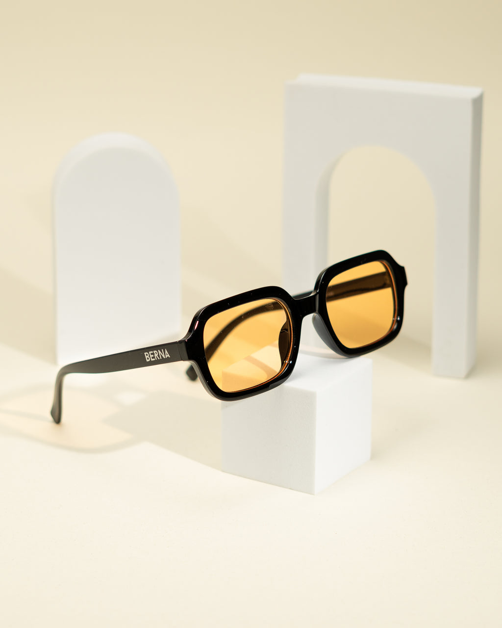 BERNA LENTES