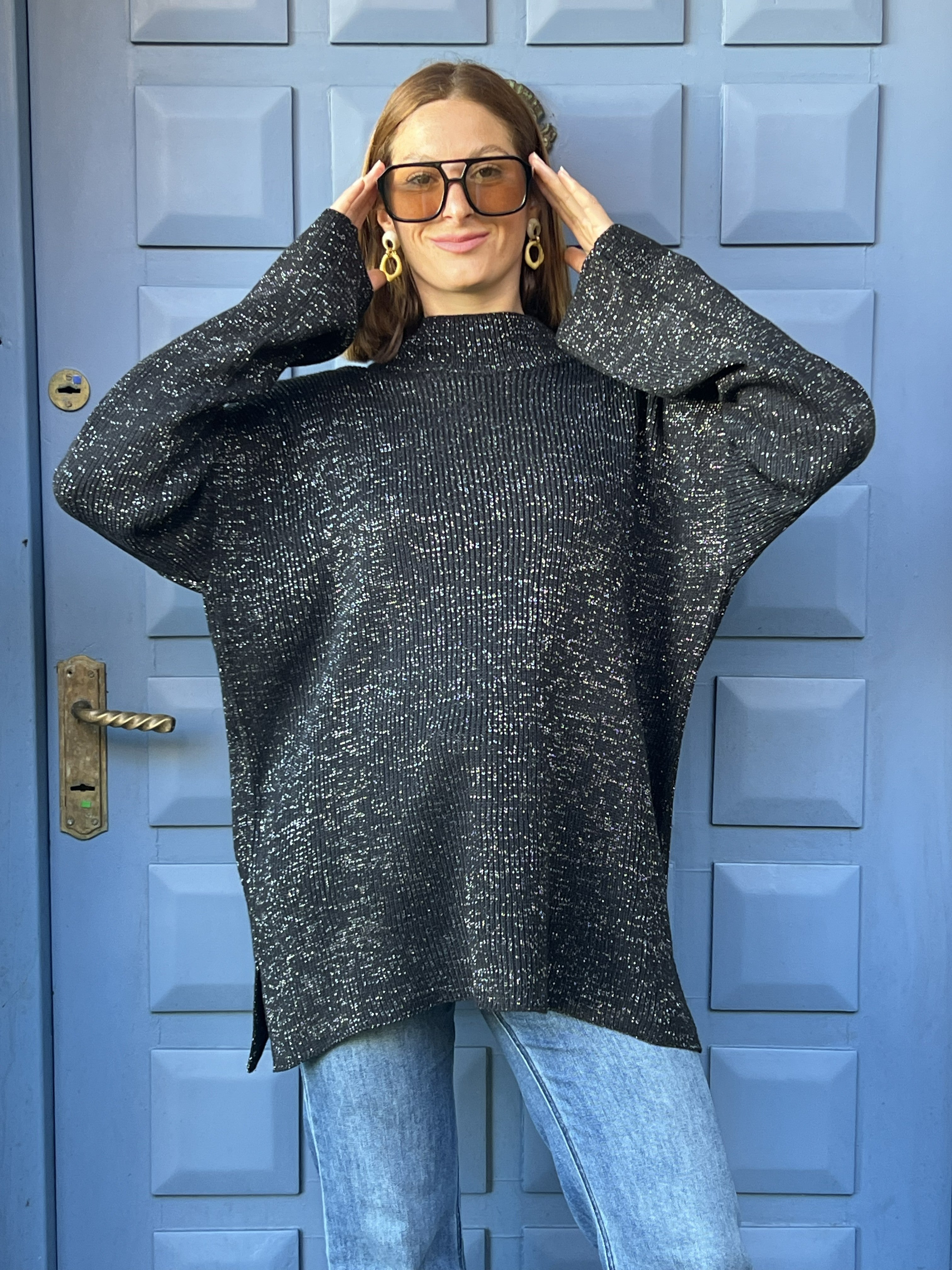 SWEATER