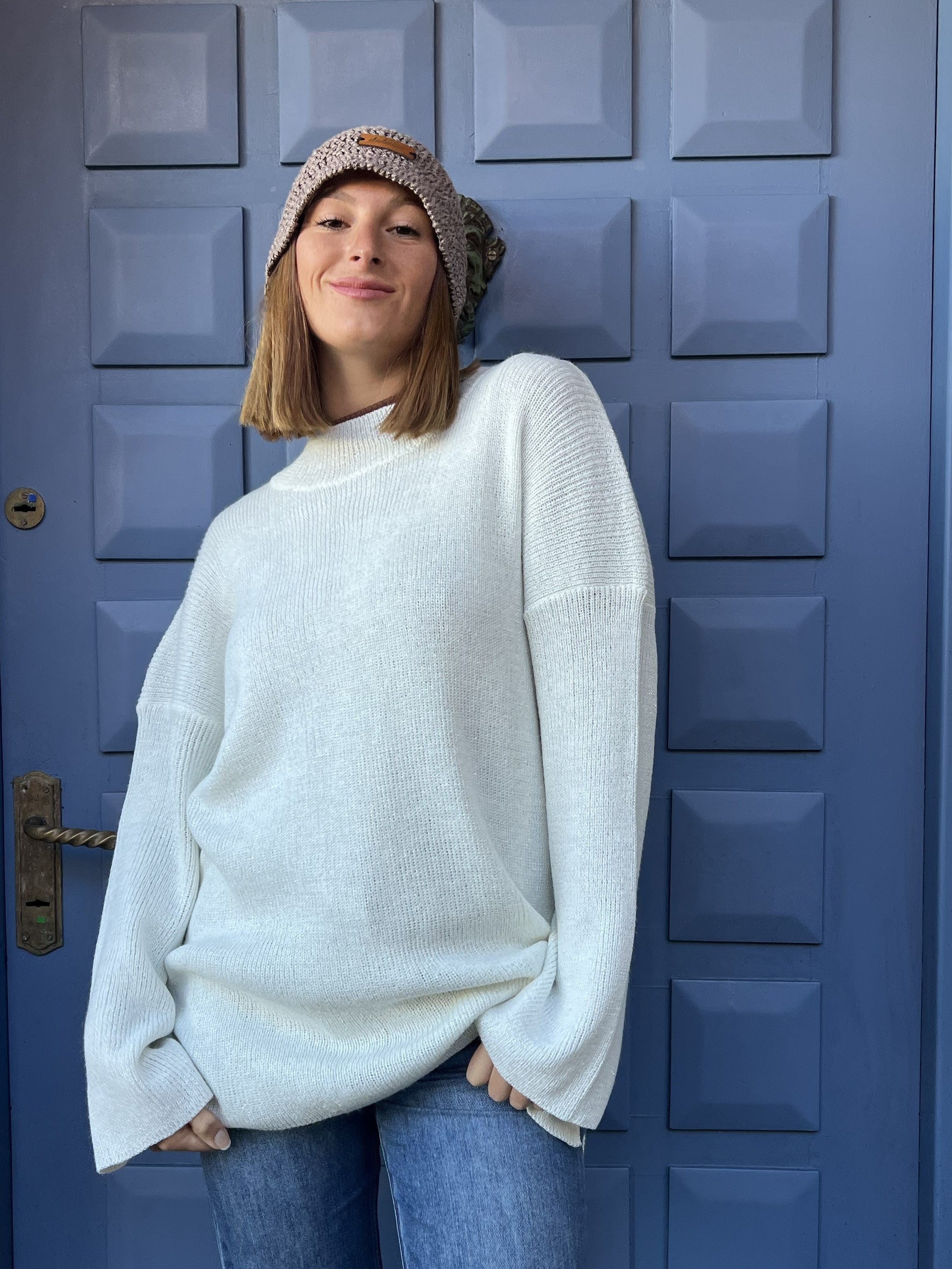 SWEATER