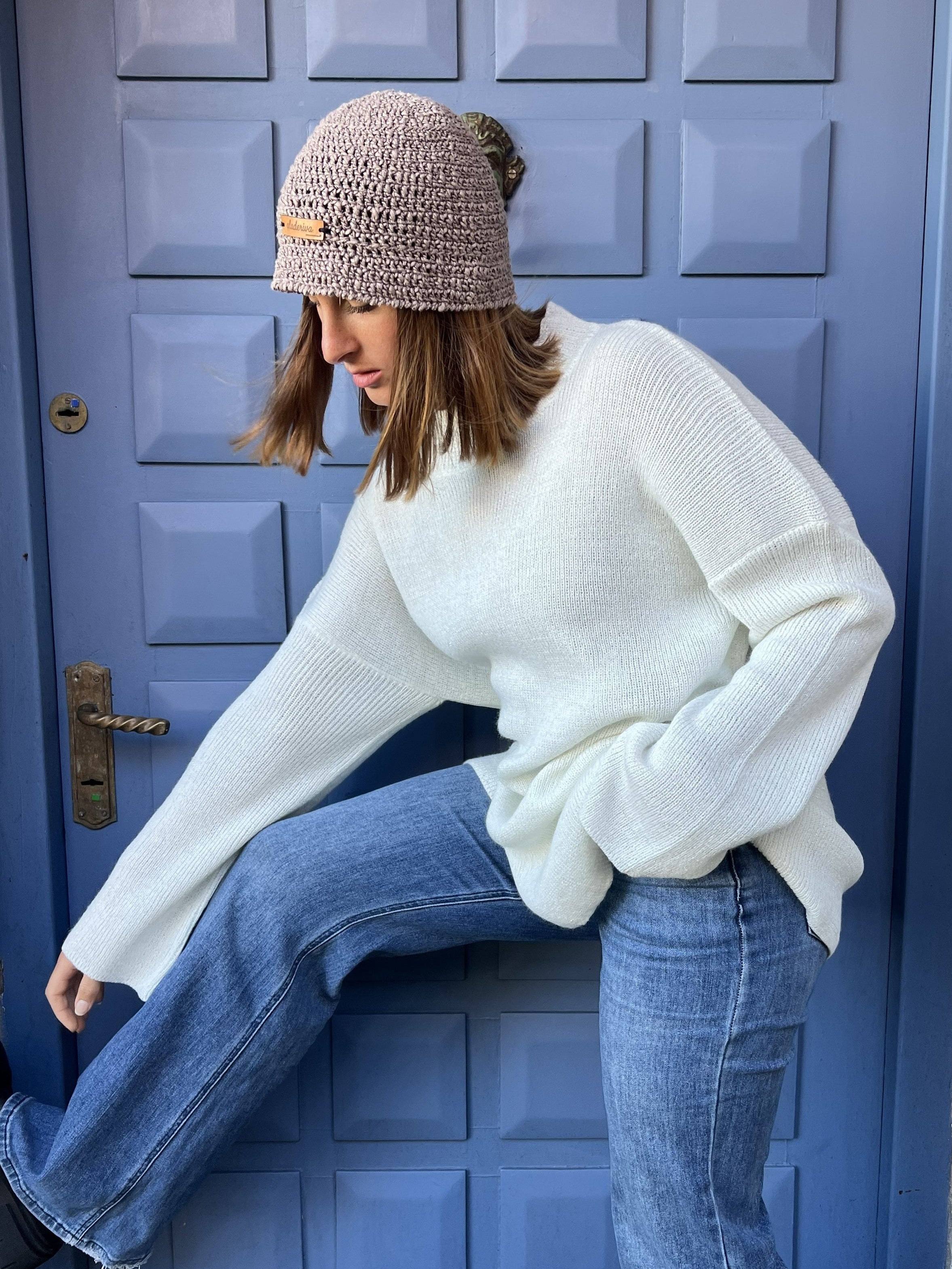 SWEATER